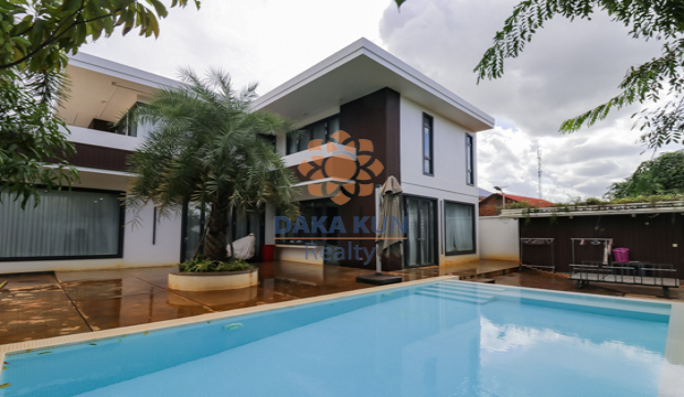 Villa for Sale in Krong Siem Reap-Svay Dangkum