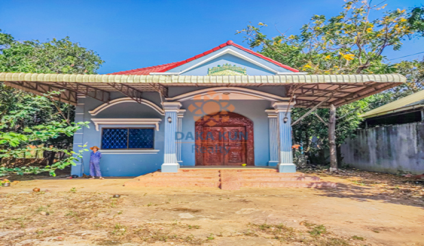 3 Bedrooms House for Rent in Krong Siem Reap-Sala Kamreuk