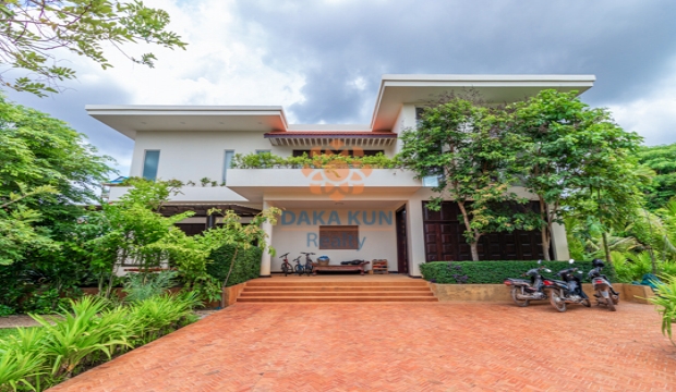 7 Bedrooms Modern Villa for Rent in Siem Reap - Sla Kram