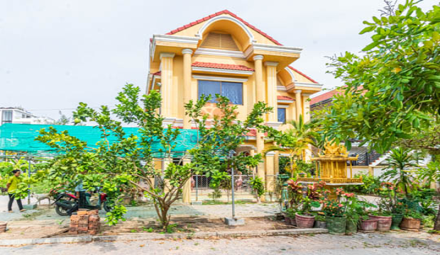 5 Bedrooms House for Rent in Krong Siem Reap-Svay Dangkum