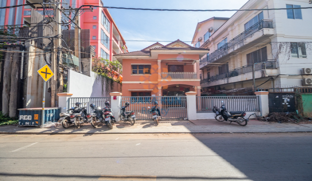 Building for Rent in Krong Siem Reap-near Sok San Road