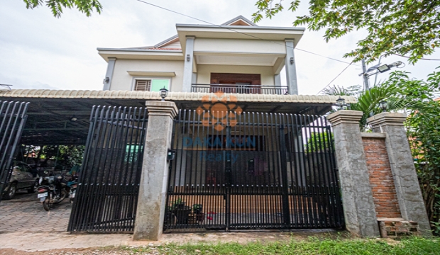4 Bedrooms House for Sale in Siem Reap-Sala Kamreuk