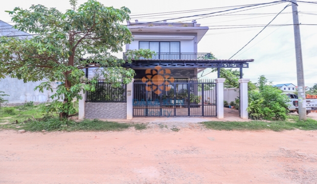 5 Bedrooms House for Rent in Siem Reap-near Chea Sim Rd