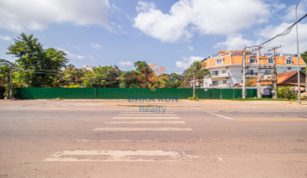 Land for Sale in Krong Siem Reap-Road 60m