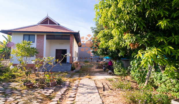 3 Bedrooms House for Rent in Krong Siem Reap-Svay Dangkum