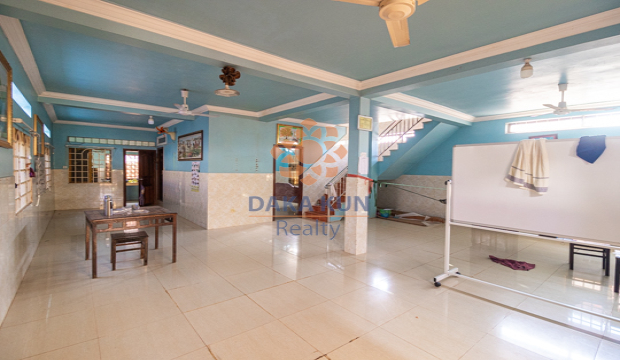 4 Bedrooms House for Rent in Krong Siem Reap-Sala Kamreuk