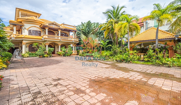 Villa for Sale in Krong Siem Reap-Tmor Meas Rd
