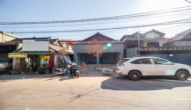 Shophouse for Rent in Siem Reap city-Night Market area