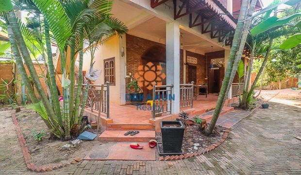 2 Bedrooms House for Rent in Siem Reap-Sala Kamreuk