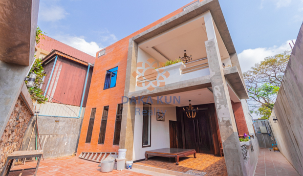 4 Bedrooms House for Rent in Krong Siem Reap-Svay dangkum