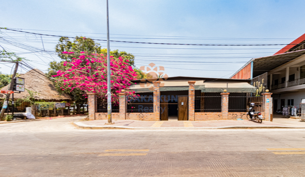 Commercial space for rent in Siem Reap City-Sala Kamreuk