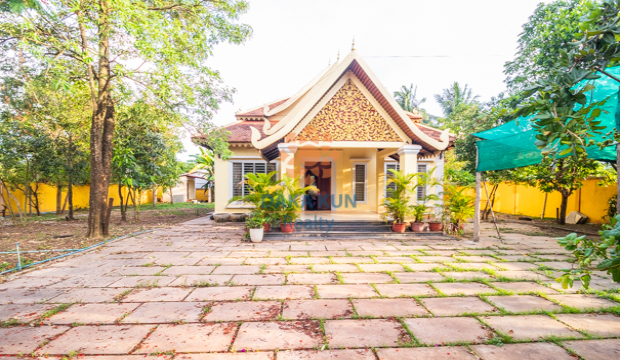 3 Bedrooms House for Rent in Krong Siem Reap