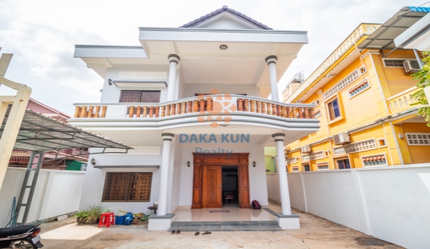 5 Bedrooms House for Rent in Krong Siem Reap-Svay Dangkum