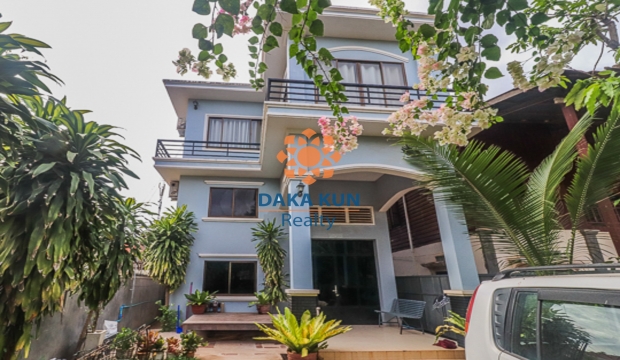 3 Bedrooms House for Rent near Riverside in Siem Reap