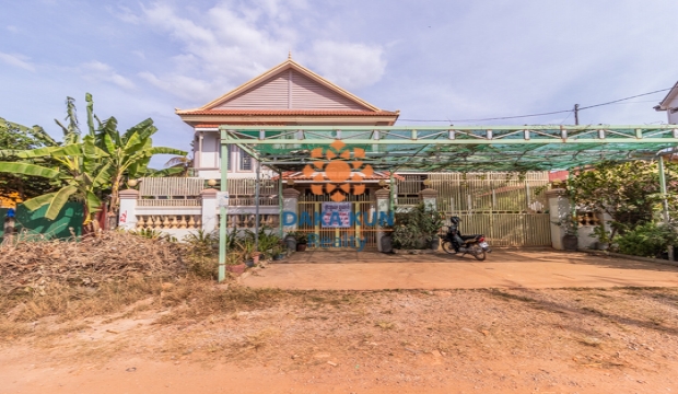 House for Sale in Siem Reap city-Sala Kamreuk