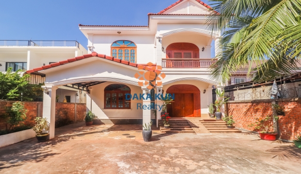 5 Bedrooms House for Rent in Siem Reap-Svay Dangkum