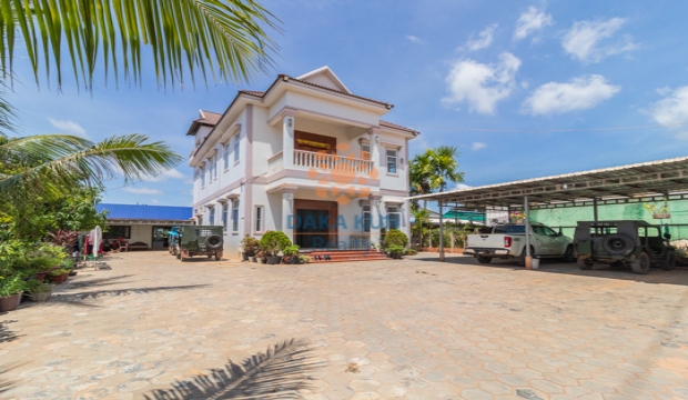 6 Bedrooms House for Rent in Siem Reap-Sala Kamreuk