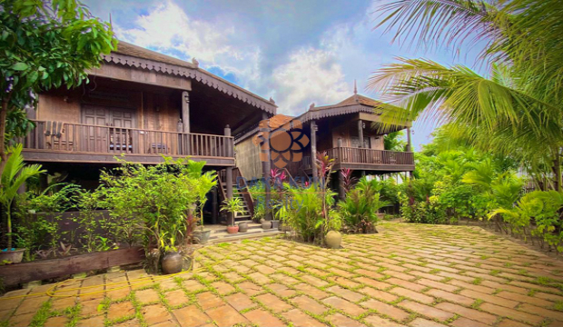 Wooden House for Rent in Krong Siem Reap-Sla Kram